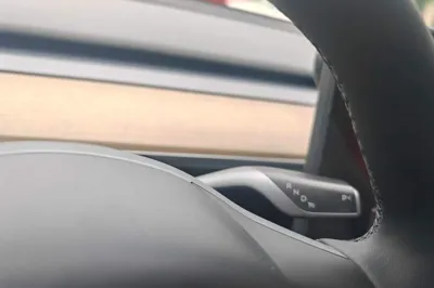 Tesla Model Y 2022, 66800 км, за 26946 USD - фото 23