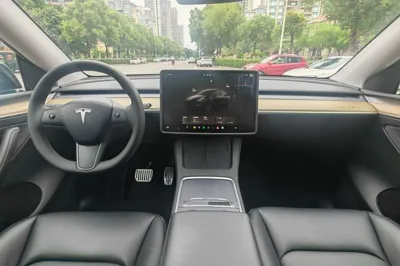 Tesla Model Y 2022, 66800 км, за 26946 USD - фото 30