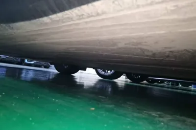 Tesla Model Y 2022, 66800 км, за 26946 USD - фото 38