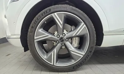 Genesis GV80 2025, 15884 км, за 21202.57 USD