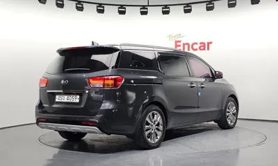 Kia Canival 2018, 99220 км, за 9933.77 USD
