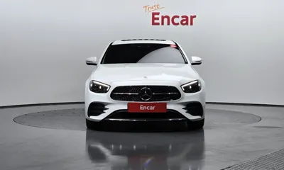 Mercedes-Benz E-Class 2023, 30395 км, за 38258.25 USD