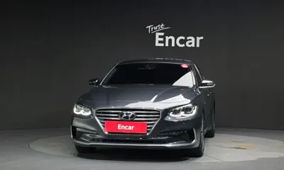 Hyundai Grandeur 2018, 73867 км, за 11583.52 USD