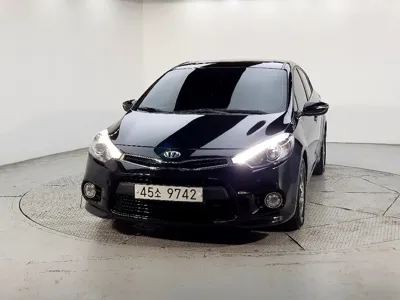 Kia K3 2015, 230924 км, за 1235.13 USD