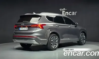 Hyundai Santafe 2022, 61682 км, за 21059.59 USD