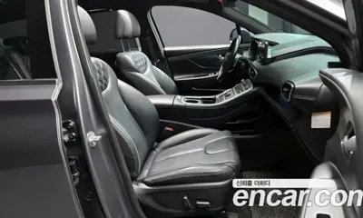 Hyundai Santafe 2022, 61682 км, за 21059.59 USD - фото 12