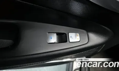 Hyundai Santafe 2022, 61682 км, за 21059.59 USD - фото 16