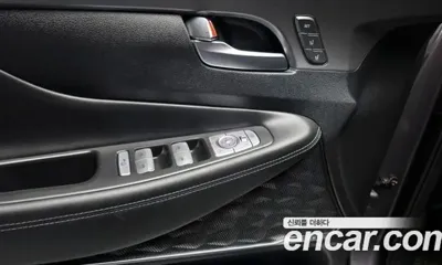 Hyundai Santafe 2022, 61682 км, за 21059.59 USD - фото 20