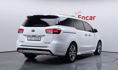Kia Canival 2016, 117909 км, за 9006.62 USD