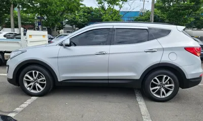 Hyundai Santafe 2015, 78038 км, за 6446.57 USD