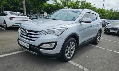 Hyundai Santafe 2015, 78038 км, за 6446.57 USD