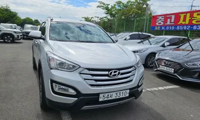Hyundai Santafe 2015, 78038 км, за 6446.57 USD