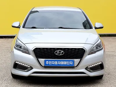 Hyundai Sonata · 2016 год