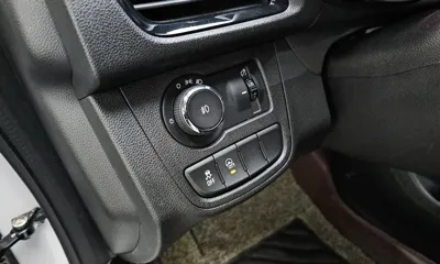 ChevroletGMDaewoo Spark 2017, 36731 км, за 3807.27 USD - фото 17