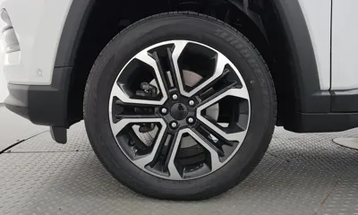 Jeep Compass 2022, 21678 км, за 14267.11 USD