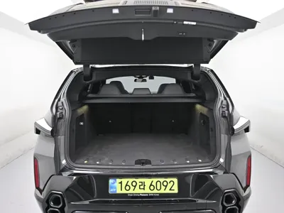 BMW XM 2026, 7566 км, за 109623.21 USD - фото 9