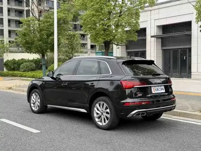 Audi Q5L 2021, 40199 км, за 23248.52 USD