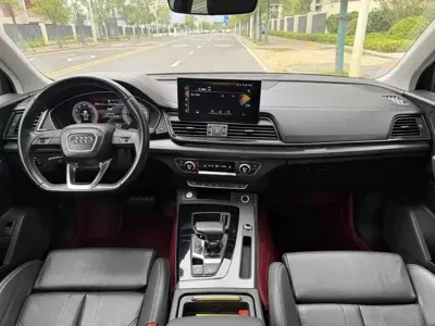 Audi Q5L 2021, 40199 км, за 23248.52 USD - фото 8
