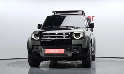 Land Rover Defender 2023, 19856 км, за 64658 USD