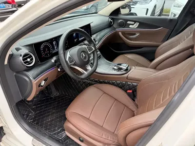 Mercedes-Benz E-Class 2018, 110000 км, за 19981.96 USD