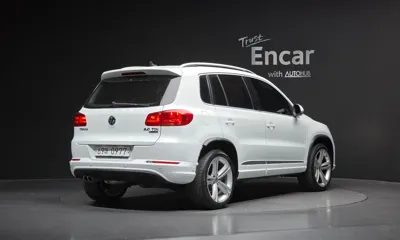 Volkswagen Tiguan 2016, 87657 км, за 7549.66 USD