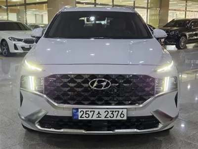 Hyundai Santafe 2023, 13318 км, за 21399.5 USD