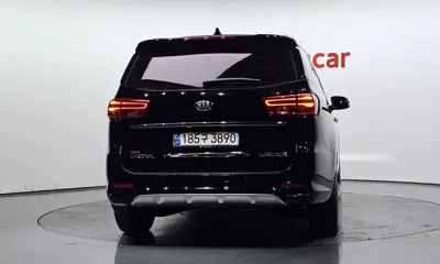 Kia Canival 2019, 107623 км, за 10175.09 USD