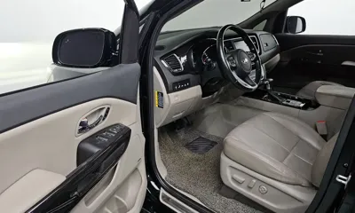 Kia Canival 2019, 107623 км, за 10175.09 USD - фото 11