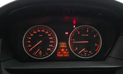 BMW 5-Series 2009, 153192 км, за 3105.38 USD - фото 8