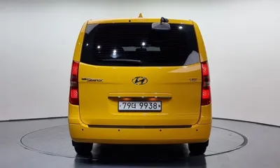 Hyundai Starex 2017, 59617 км, за 8473.46 USD