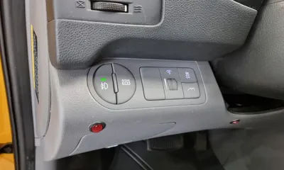 Hyundai Starex 2017, 59617 км, за 8473.46 USD - фото 13