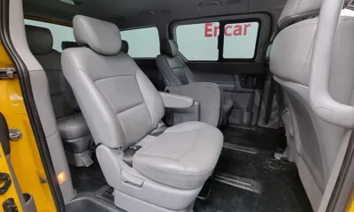 Hyundai Starex 2017, 59617 км, за 8473.46 USD - фото 19