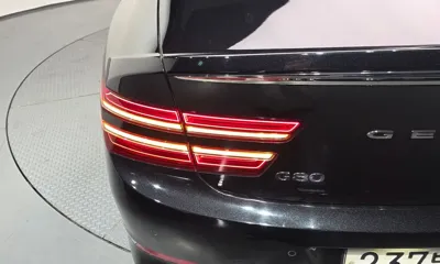 Genesis G80 2021, 132897 км, за 19364.58 USD - фото 23