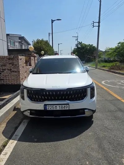 Kia Canival · 2025 год