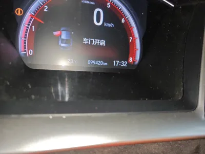 Honda Civic 2019, 99400 км, за 10715 USD - фото 13