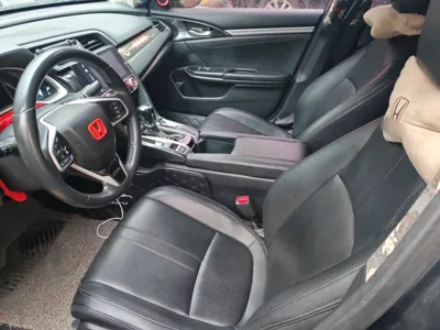 Honda Civic 2019, 99400 км, за 10715 USD - фото 16
