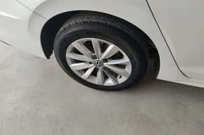 Volkswagen Bora 2021, 58400 км, за 9441 USD - фото 11