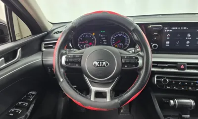 Kia K5 2021, 81058 км, за 9562.85 USD - фото 12