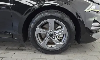 Kia K5 2021, 81058 км, за 9562.85 USD - фото 21