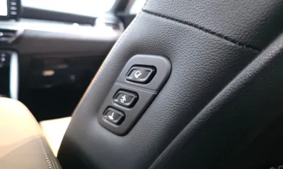 Kia K5 2023, 41275 км, за 15628.05 USD - фото 33