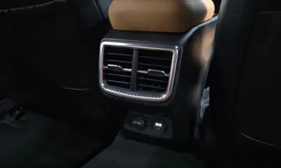 Kia K5 2023, 41275 км, за 15628.05 USD - фото 35