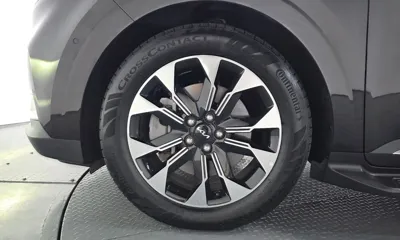 Kia Canival 2023, 52609 км, за 20822.33 USD