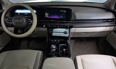 Kia Canival 2023, 52609 км, за 20822.33 USD - фото 7