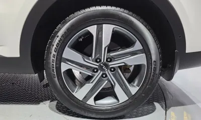 Kia Sorento 2023, 55916 км, за 24690.57 USD - фото 21