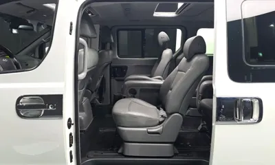 Hyundai Starex 2015, 143314 км, за 7932.32 USD - фото 12