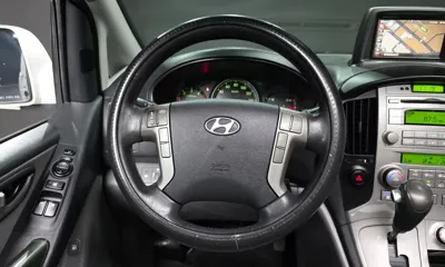 Hyundai Starex 2015, 143314 км, за 7932.32 USD - фото 13