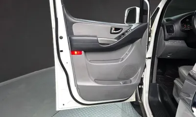 Hyundai Starex 2015, 143314 км, за 7932.32 USD - фото 24