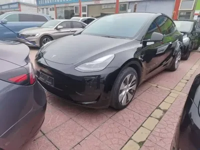 Tesla Model Y 2022, 44500 км, за 22836.52 USD