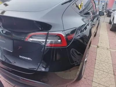 Tesla Model Y 2022, 44500 км, за 22836.52 USD - фото 8