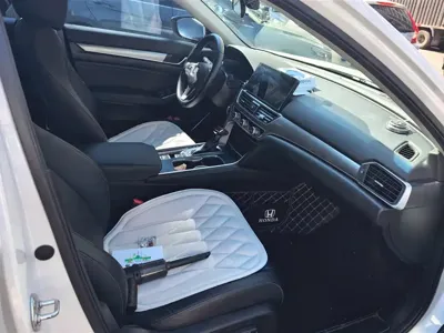 Honda Accord 2022, 41600 км, за 15302.65 USD - фото 8
